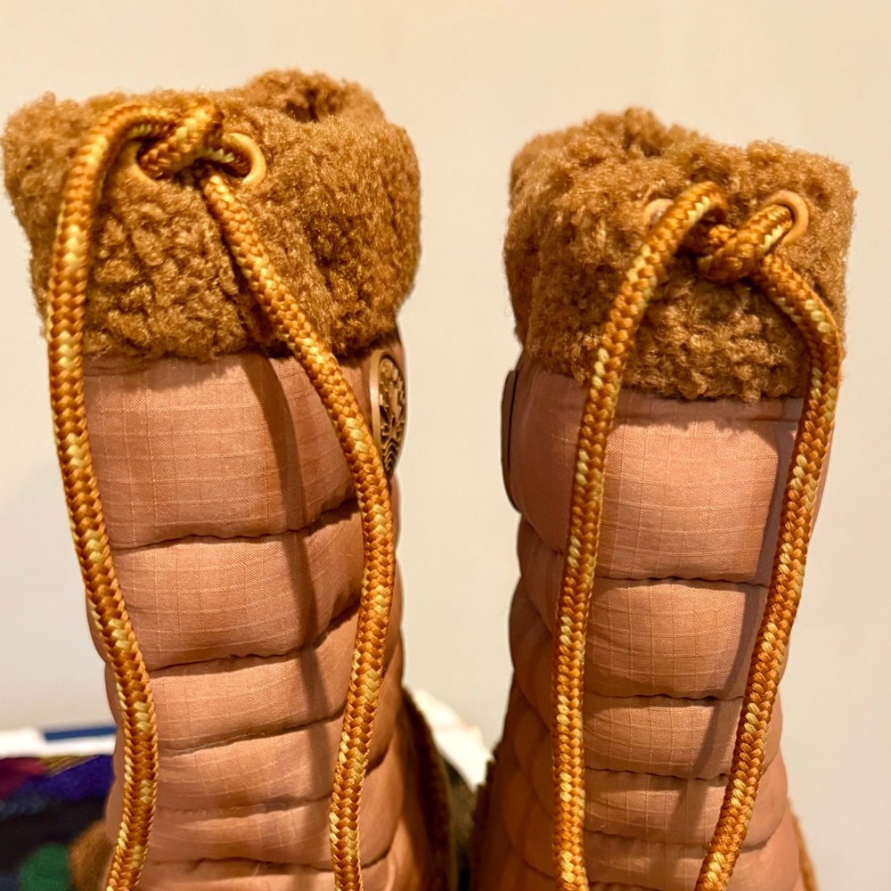 FARM Rio Tan Quilted Crochet Patchwork Puffy Winter Boots - Picture 8 of 16